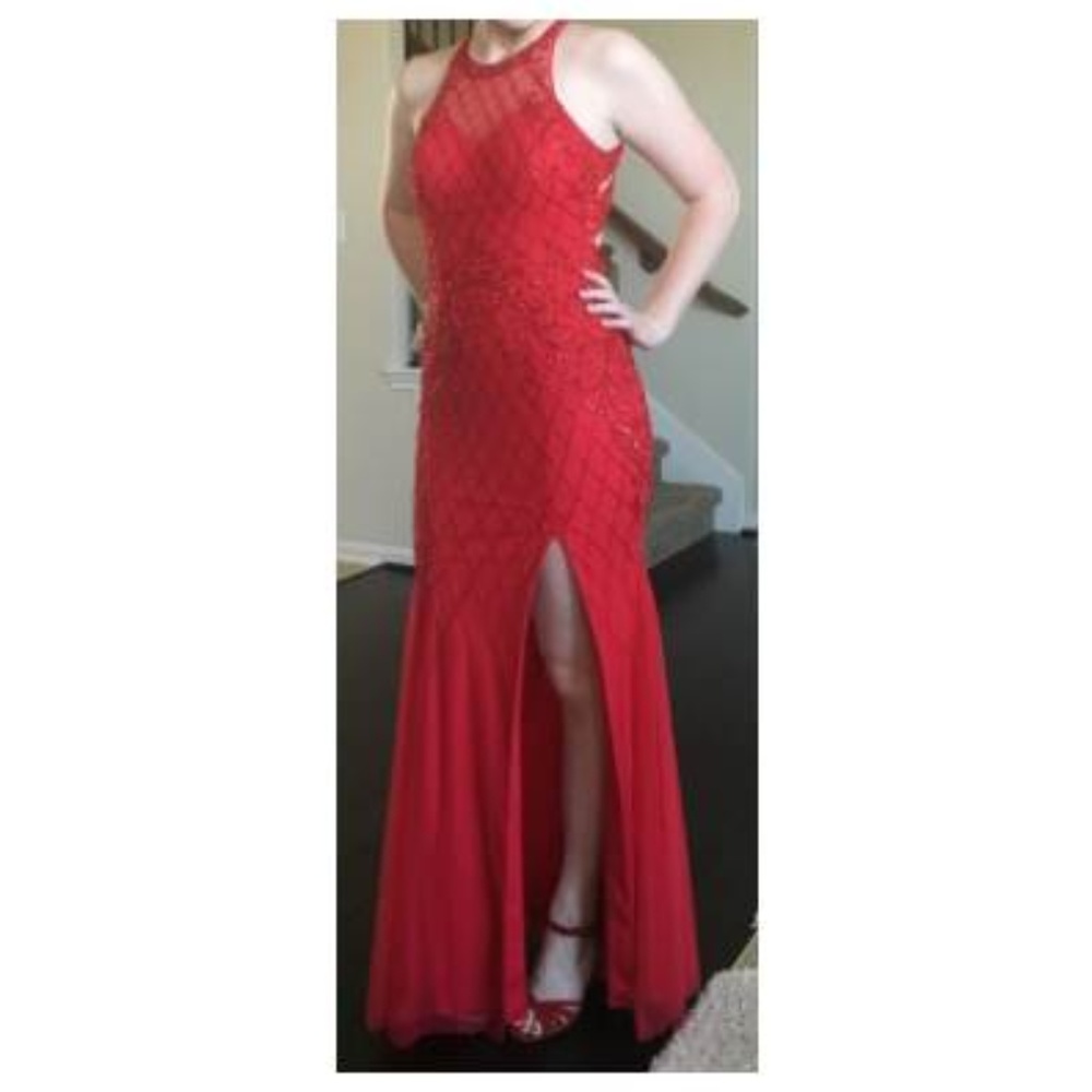Sean Collection Prom or Formal Dress